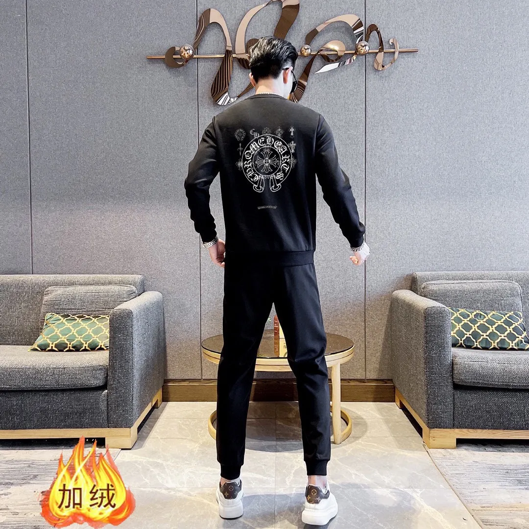 🅿️400 brand [ChampipnHearts] (thick velvet) 2025 autumn and winter new product, celebrities’ favorite fashion-flavored casual suit, clean and neat tailoring, full of urban style. It is made of high-quality customized fabrics, with excellent thermal insulation effect inside, soft and dry feel, and a crisp and stylish upper body effect. The three-dimensional cutting process and the pattern are all of high standards, and the silhouette version has the right benefits! It is not tight at all, and you feel good when you put it on. So many top-quality raw materials create high-end products with unparalleled value. It is the first choice for high-end fashion people. (Size: M-4XL can wear up to 200 pounds)